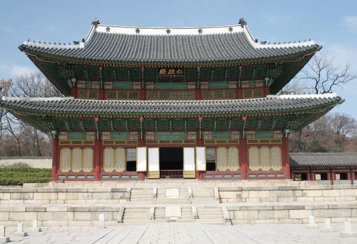 Royal Palaces 2
